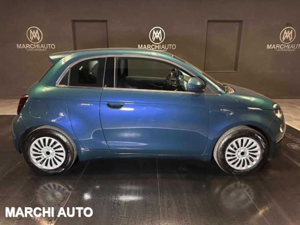 Fiat 500e nuova a Perugia (4)