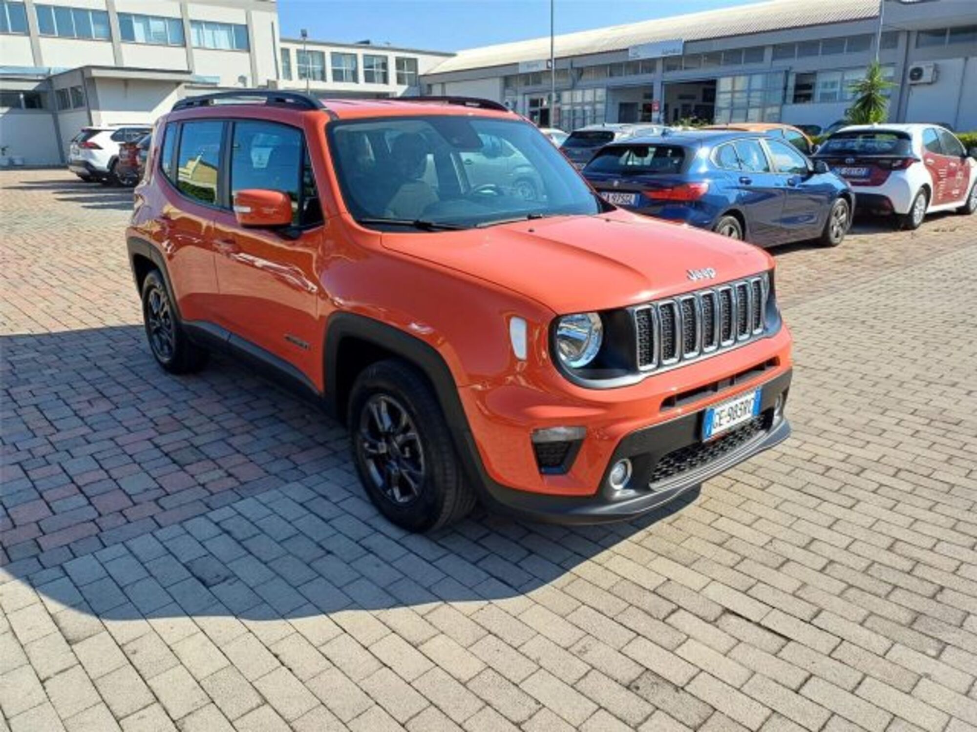 Jeep Renegade 1.6 Mjt 130 CV Longitude  del 2021 usata a Bari