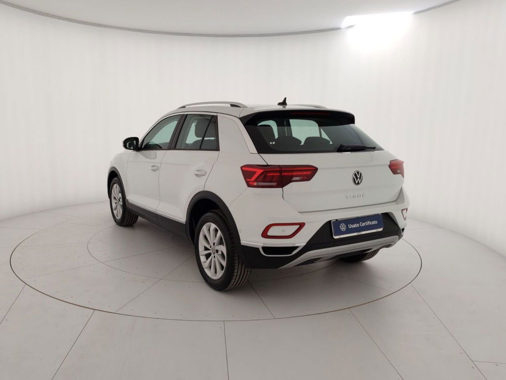 Volkswagen T-Roc nuova a Massa-Carrara (2)