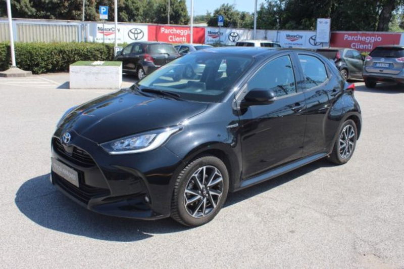 Toyota Yaris 1.5 Hybrid 5 porte Trend del 2020 usata a Roma