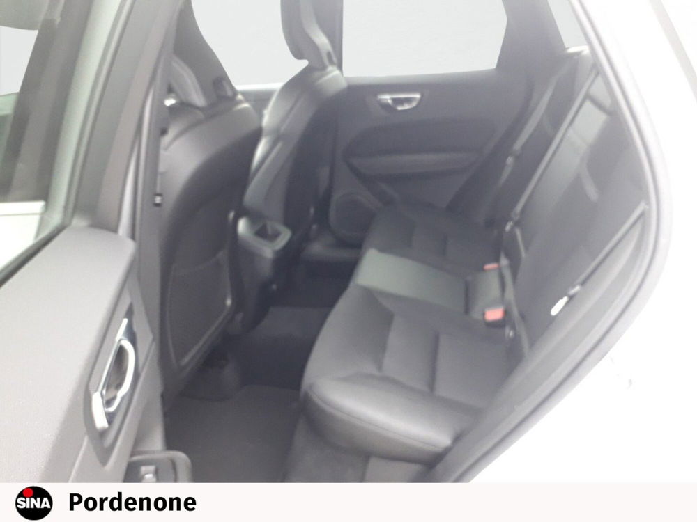 Volvo XC60 usata a Pordenone (10)