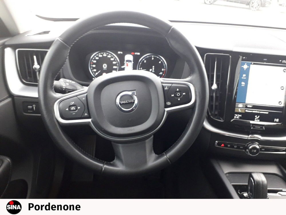 Volvo XC60 usata a Pordenone (16)