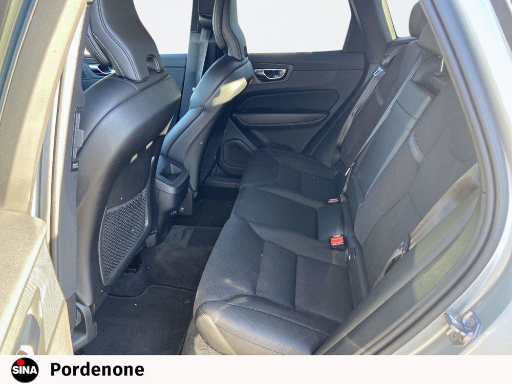 Volvo XC60 usata a Pordenone (10)