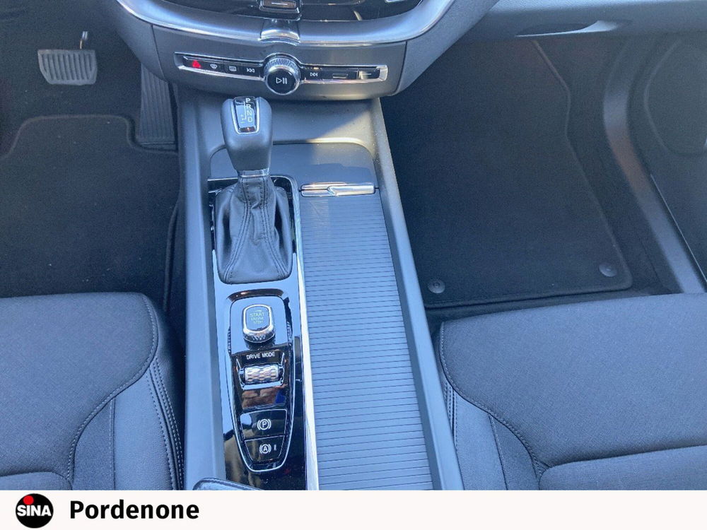 Volvo XC60 usata a Pordenone (15)