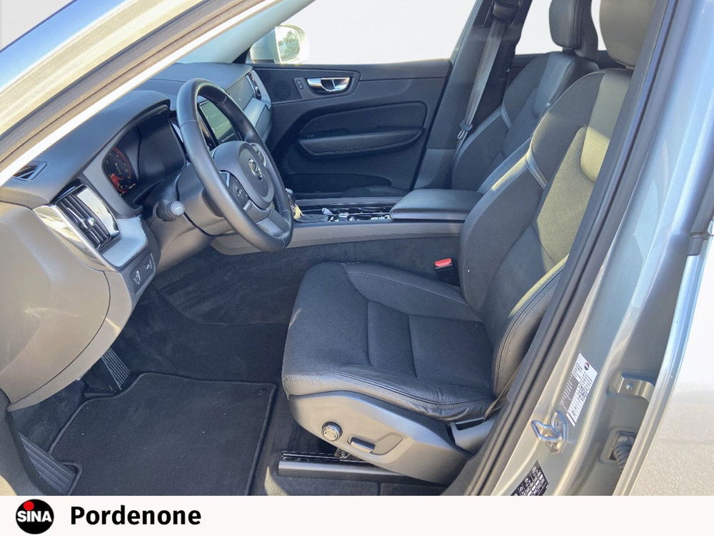 Volvo XC60 usata a Pordenone (9)