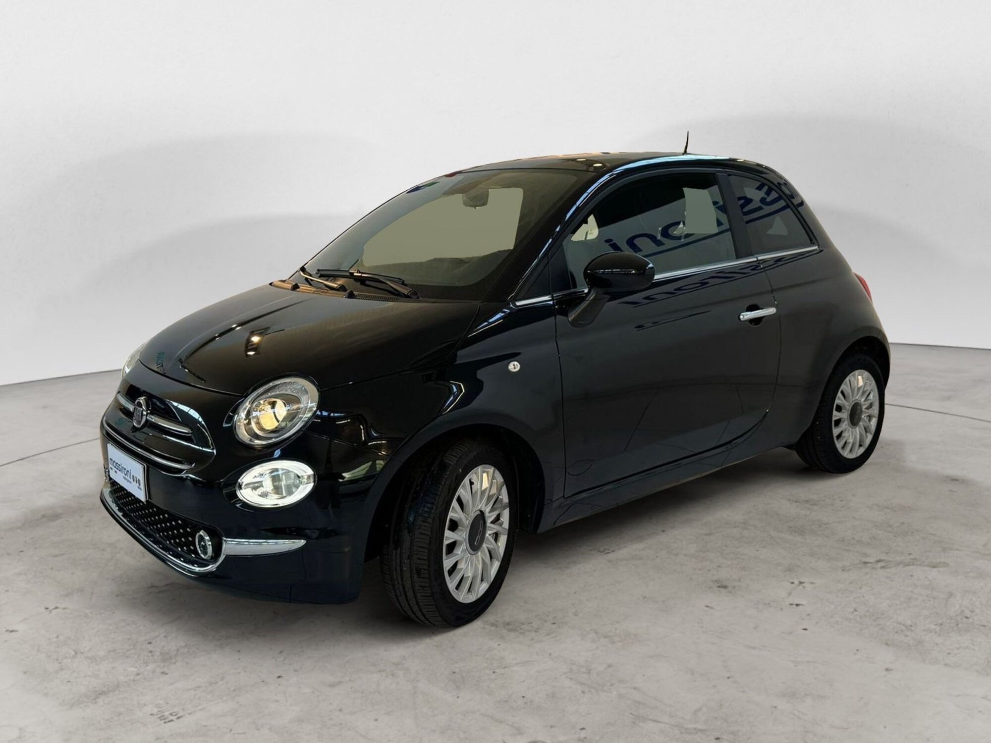 Fiat 500 1.0 Hybrid Dolcevita  del 2023 usata a Melegnano