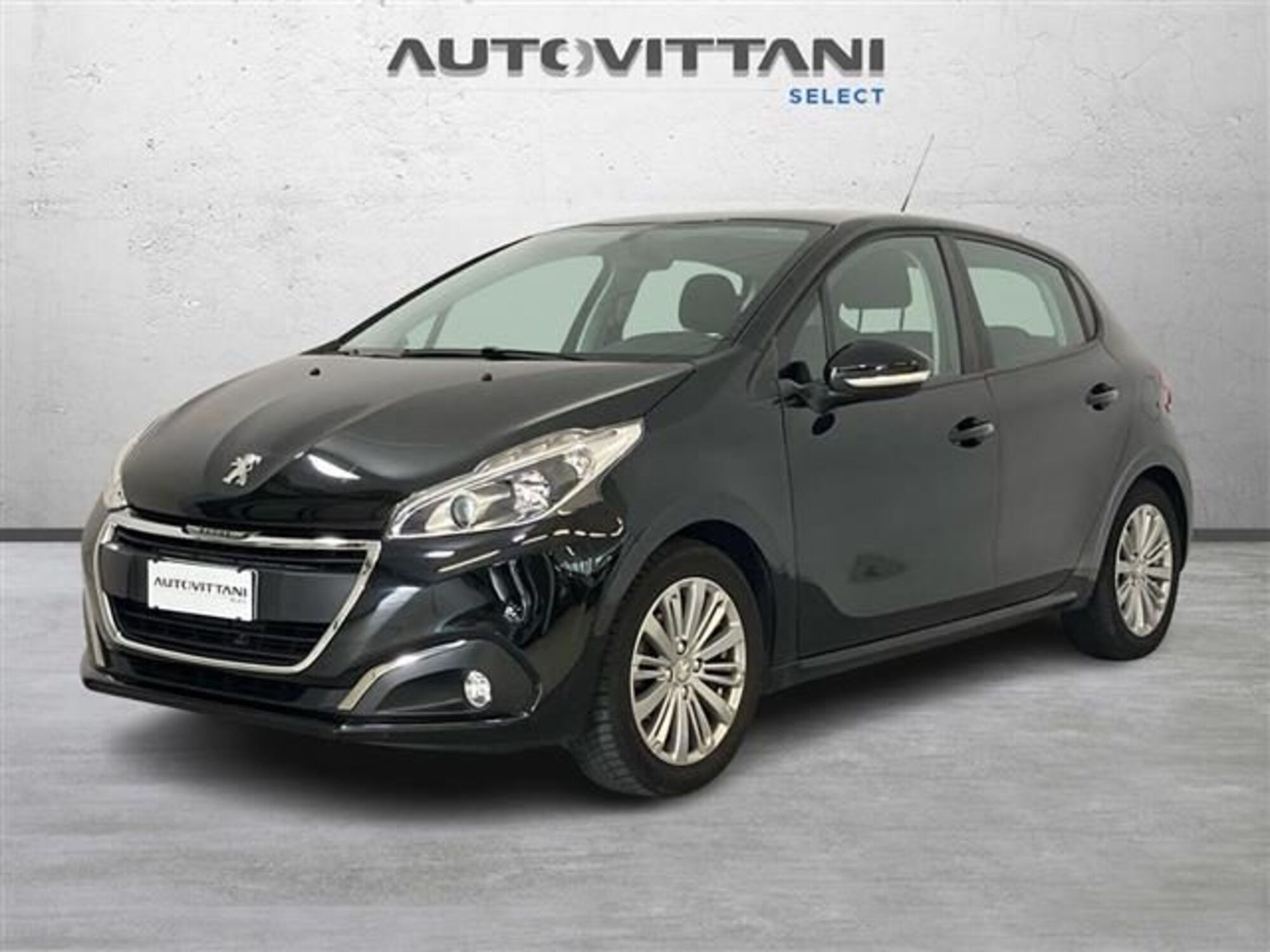 Peugeot 208 82 5 porte Active  del 2017 usata a Como