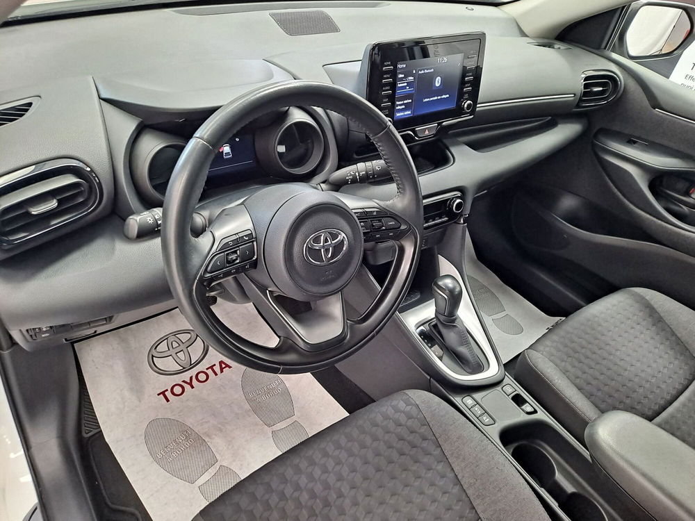 Toyota Yaris usata a Roma (17)