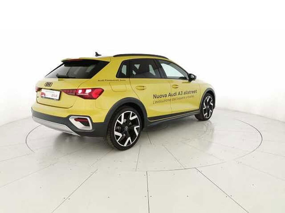 Audi A3 allstreet nuova a Chieti (3)