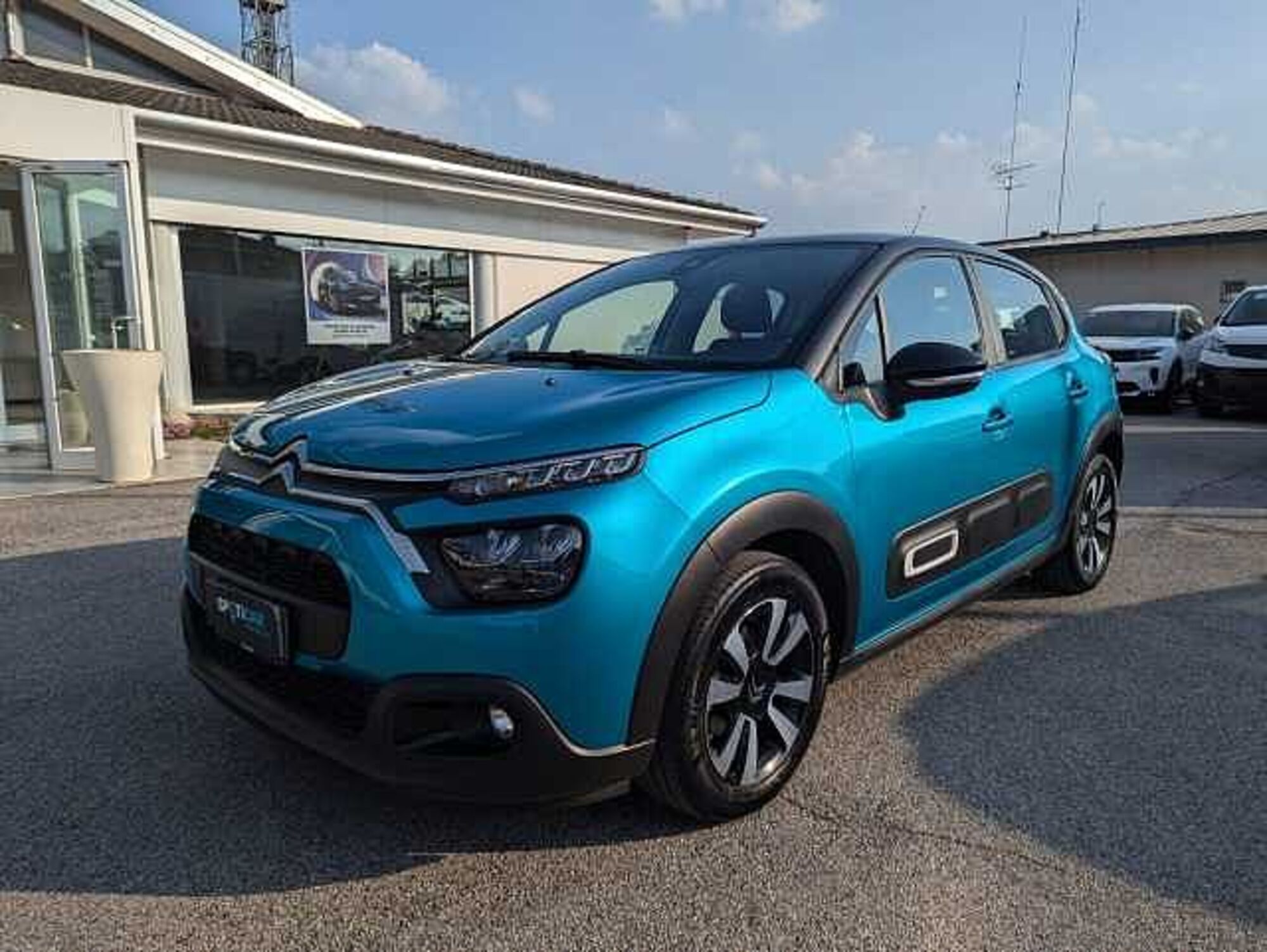 Citroen C3 PureTech 110 S&amp;S EAT6 Shine Pack  del 2021 usata a Castelfranco Veneto