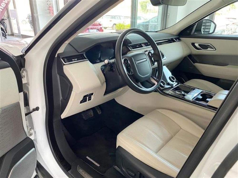 Land Rover Range Rover Velar usata a Agrigento (11)