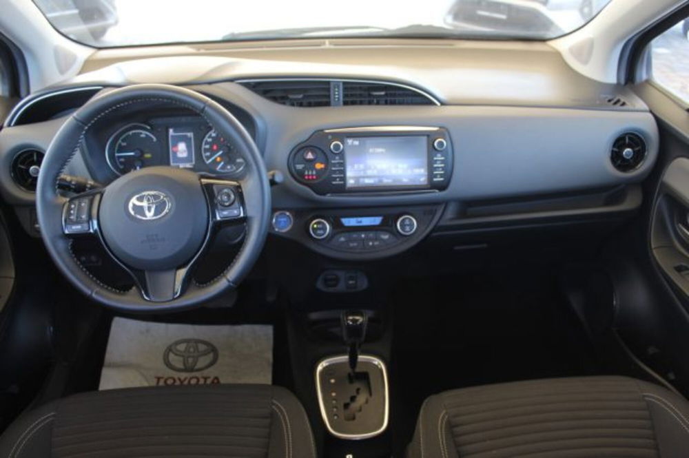 Toyota Yaris usata a Roma (9)