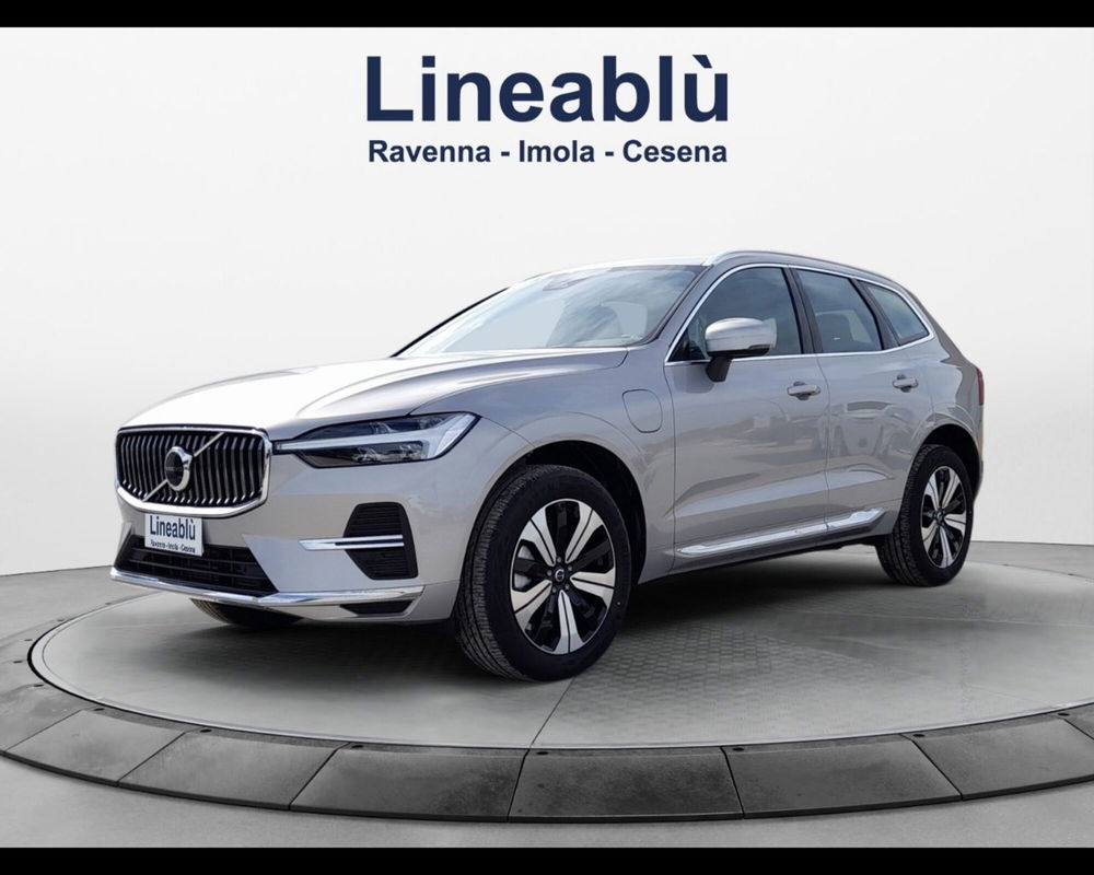 Volvo XC60 nuova a Ravenna