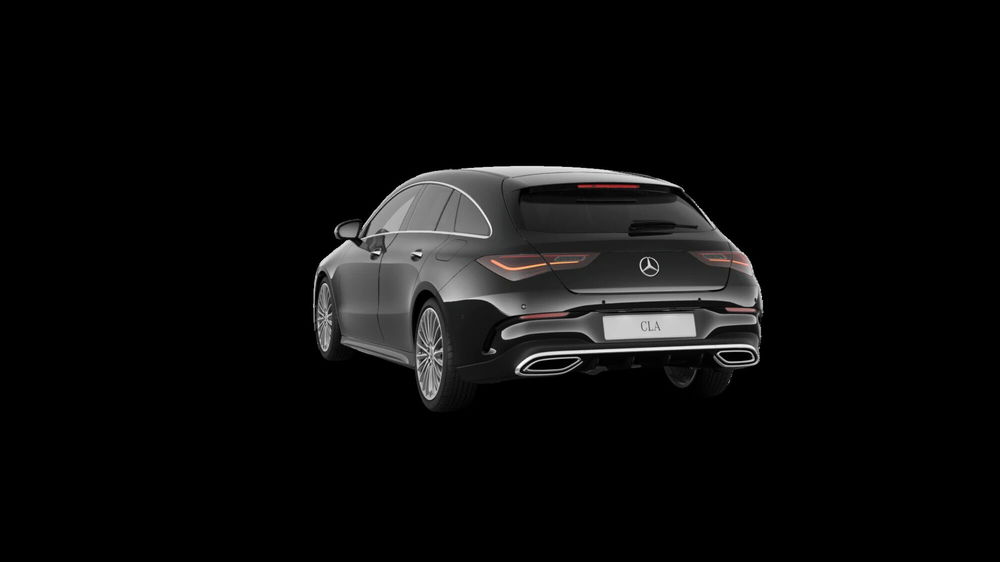 Mercedes-Benz CLA Shooting Brake nuova a Milano (3)