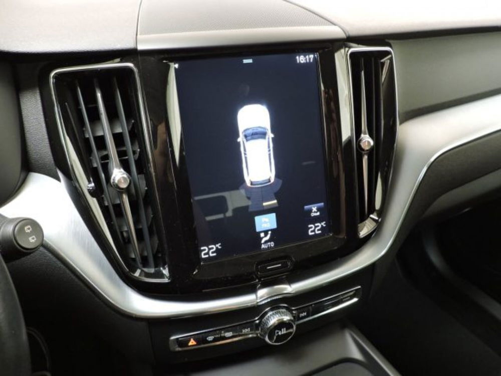 Volvo XC60 usata a Firenze (10)