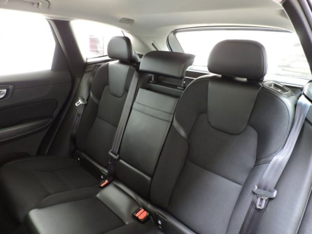 Volvo XC60 usata a Firenze (17)