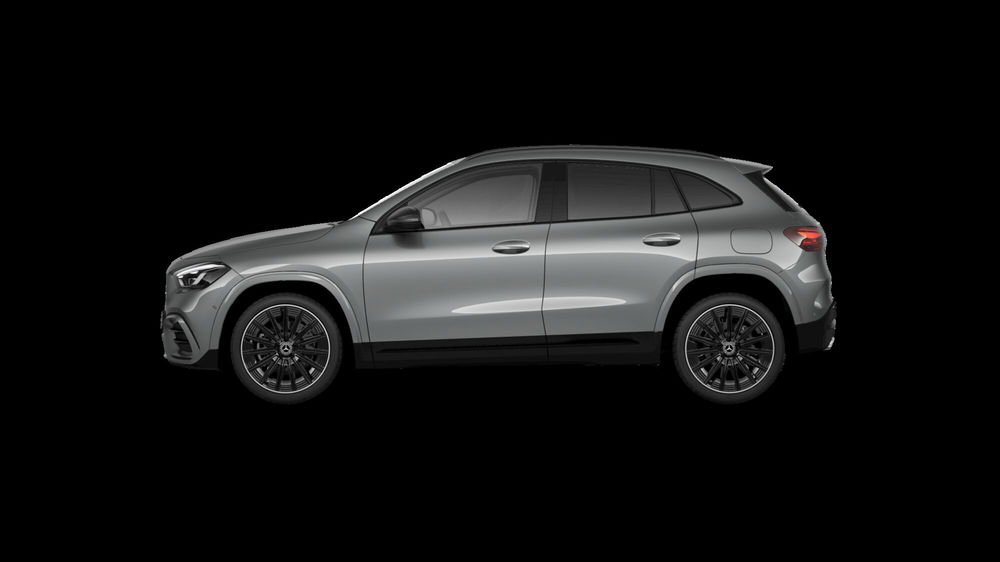 Mercedes-Benz GLA SUV nuova a Milano (2)