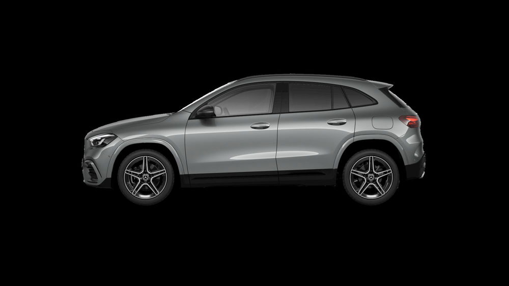 Mercedes-Benz GLA SUV nuova a Milano (2)