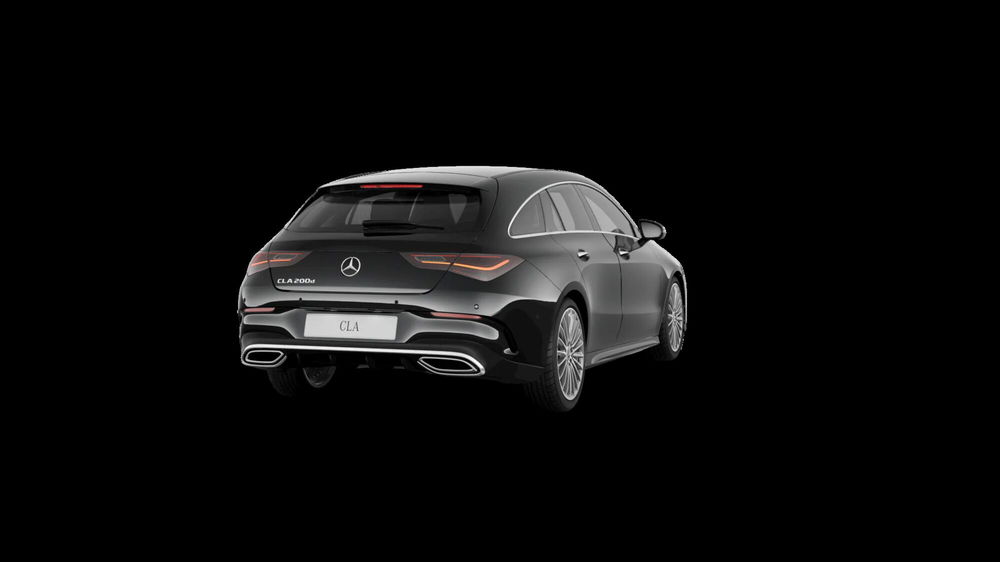 Mercedes-Benz CLA Shooting Brake nuova a Milano (4)