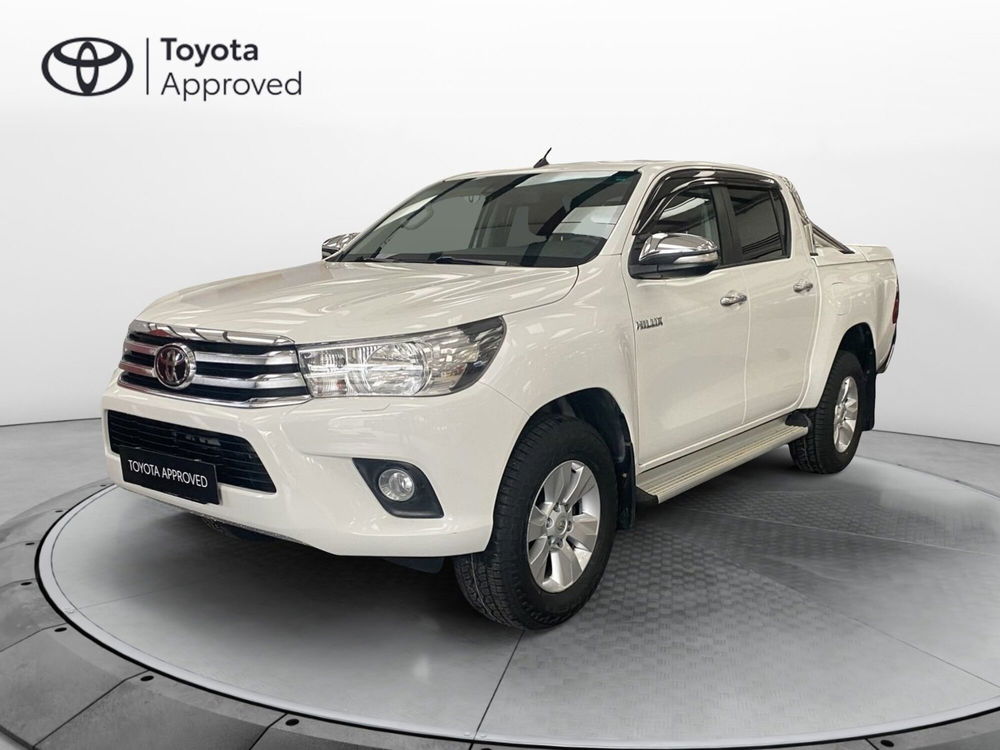 Toyota Hilux usata a Roma