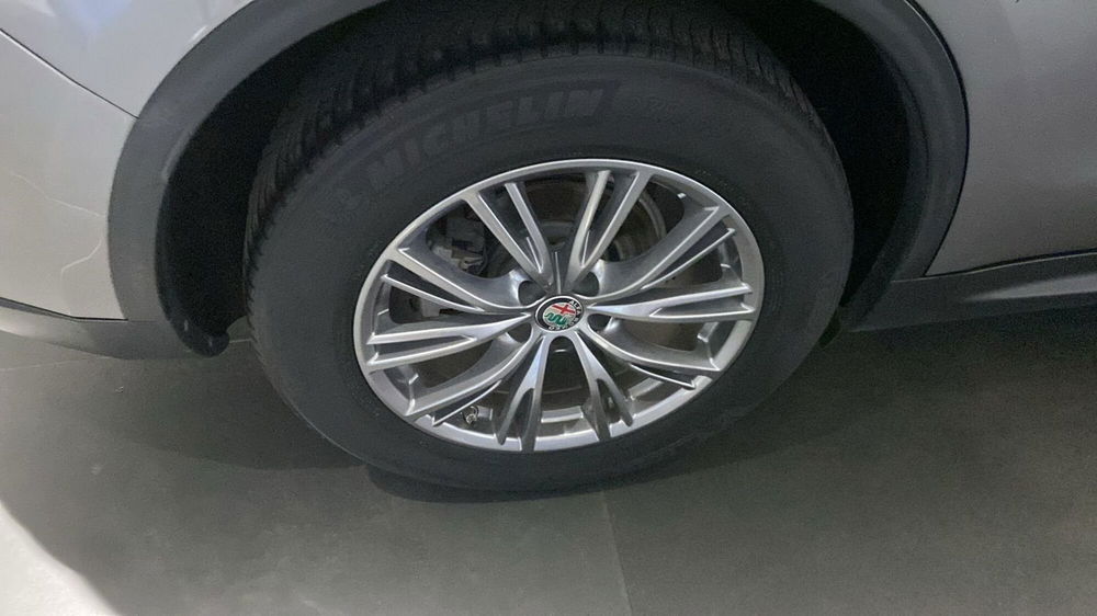 Alfa Romeo Stelvio usata a Bergamo (7)