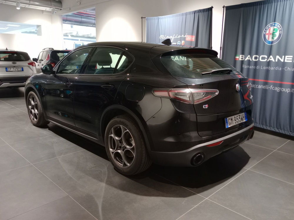 Alfa Romeo Stelvio usata a Bergamo (2)