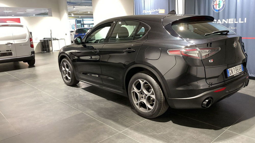 Alfa Romeo Stelvio usata a Bergamo (2)