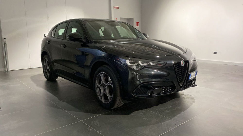 Alfa Romeo Stelvio usata a Bergamo (4)