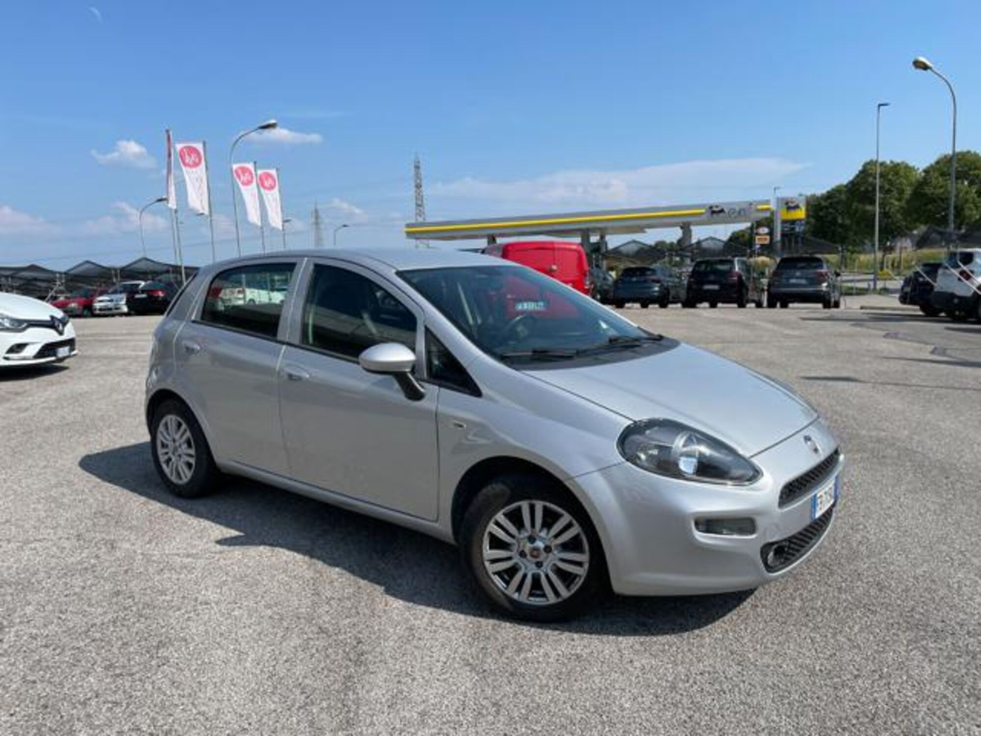 Fiat Punto 1.3 MJT II S&amp;S 85 CV 5 porte ECO Lounge  del 2015 usata a Maniago