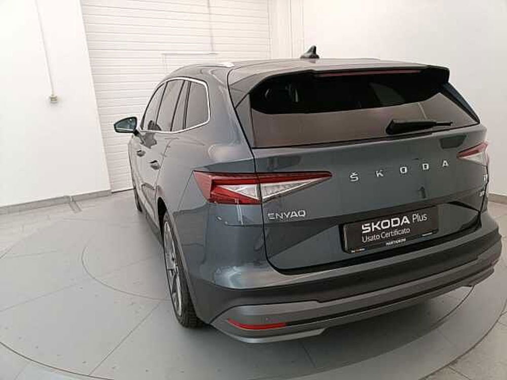 Skoda Enyaq usata a Varese (9)