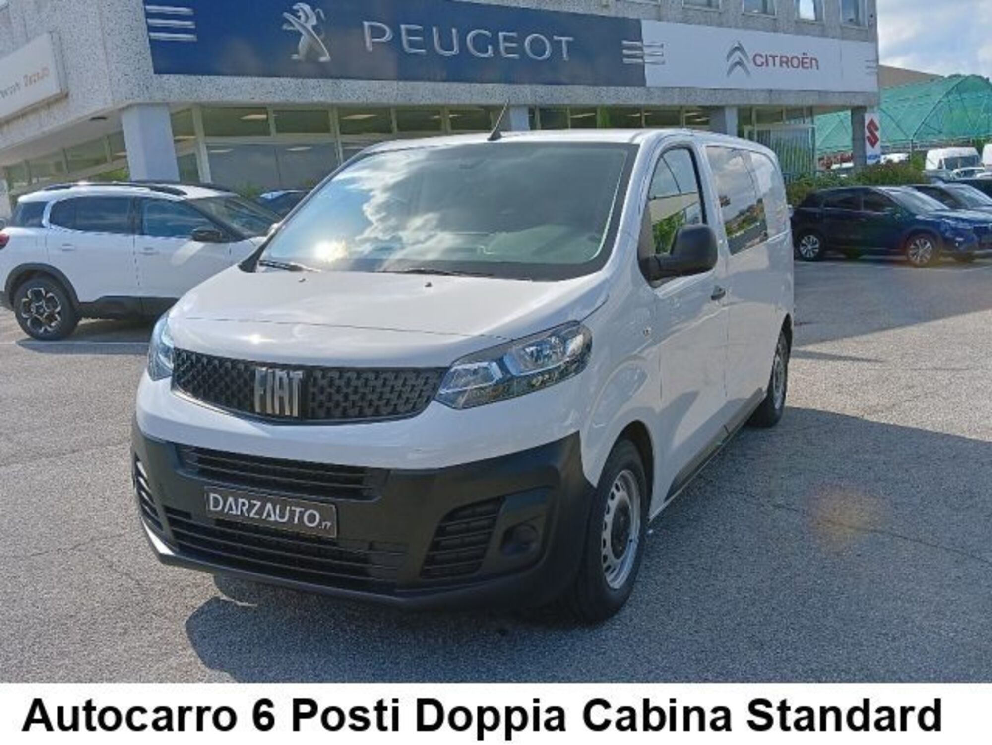 Fiat Scudo Furgone 2.0 BlueHDi 145CV PL-TN Furgone Business nuova a Desenzano del Garda