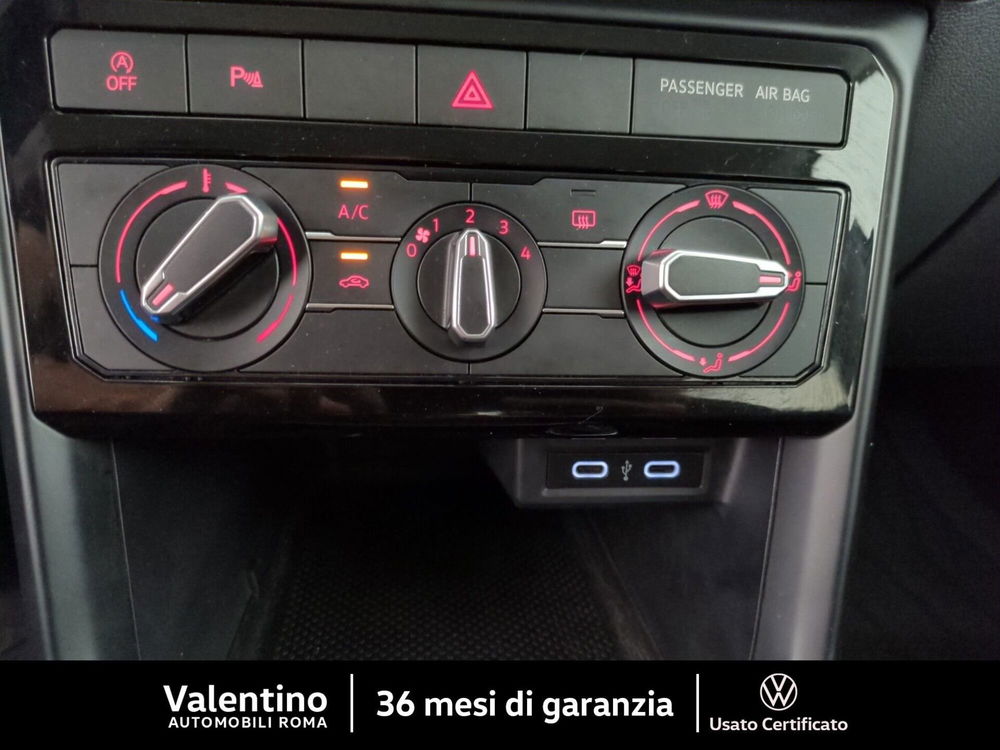 Volkswagen T-Cross usata a Roma (12)