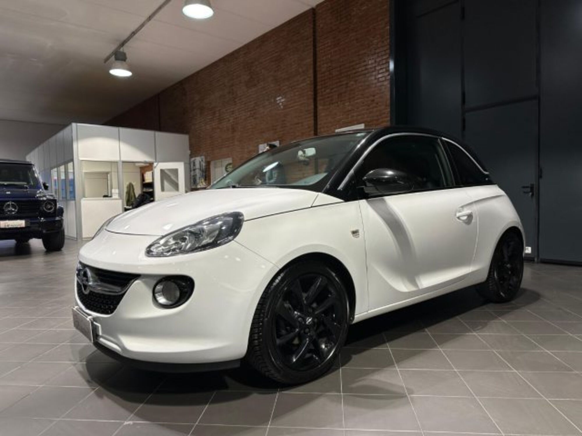 Opel Adam 1.4 87 CV Easytronic Slam del 2017 usata a Imola