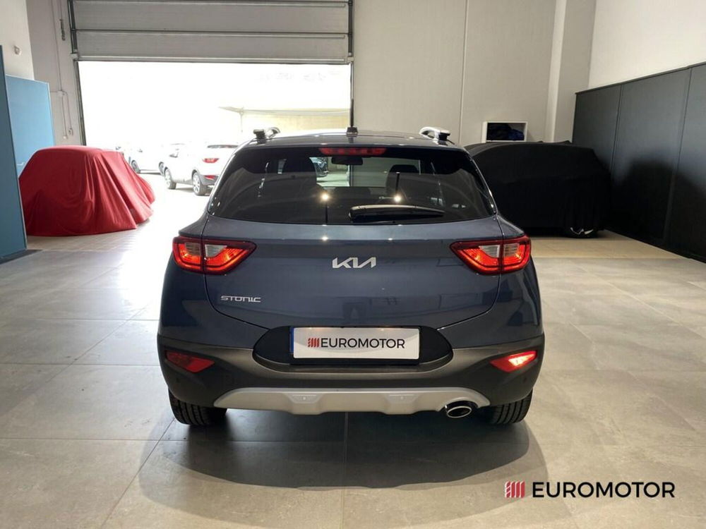 Kia Stonic nuova a Bari (10)