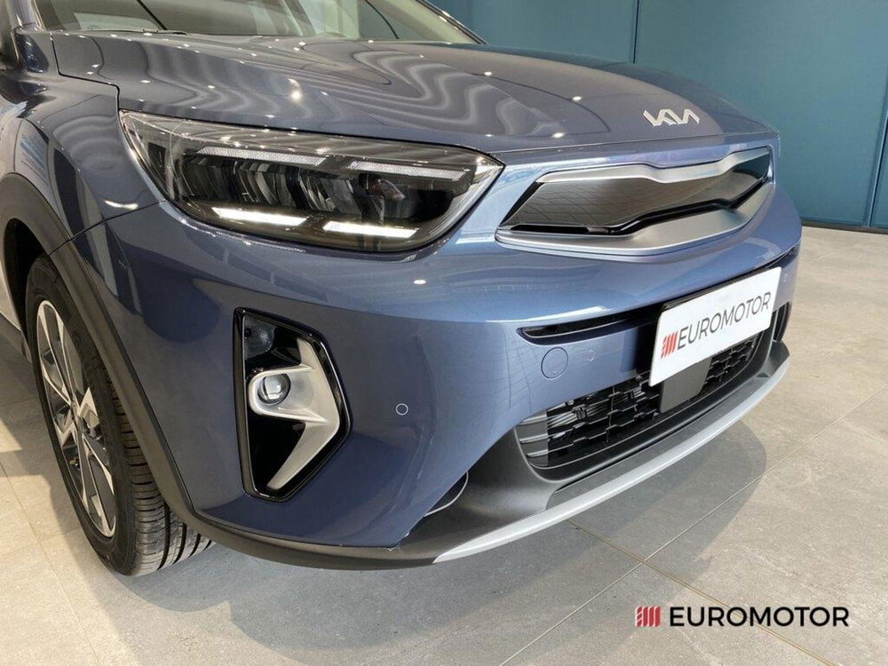 Kia Stonic nuova a Bari (4)