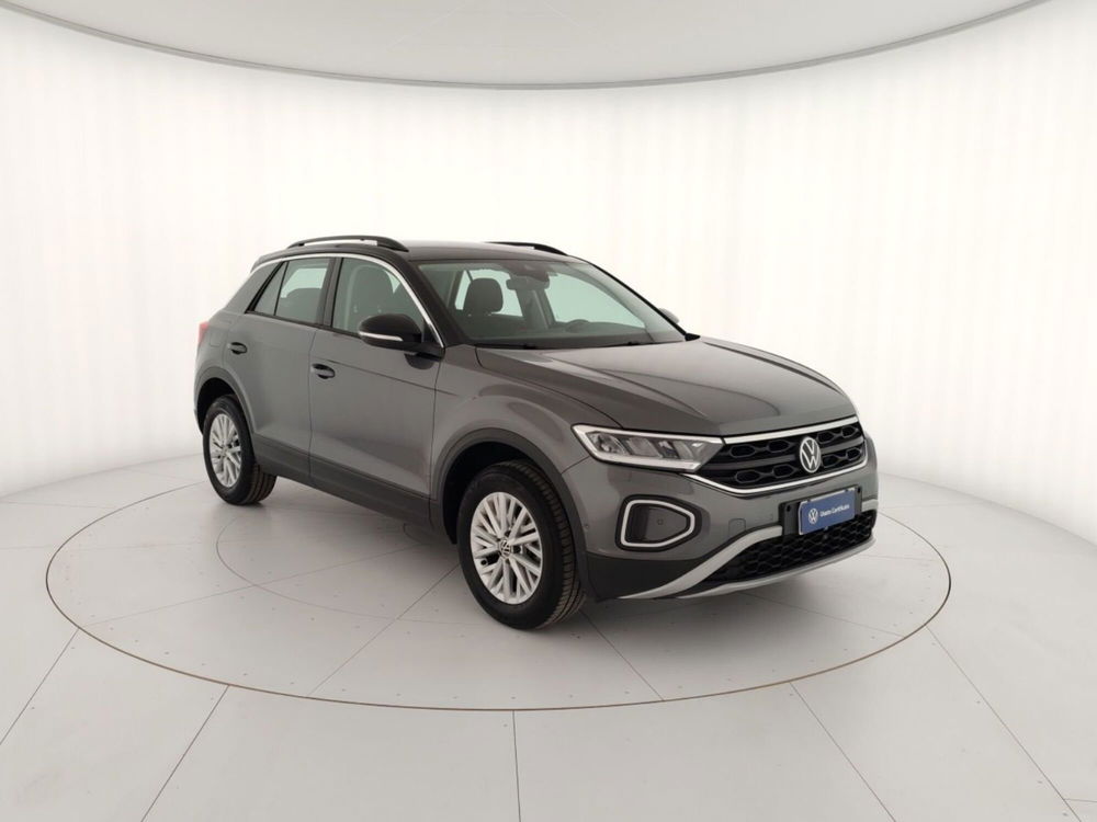 Volkswagen T-Roc usata a Massa-Carrara (5)