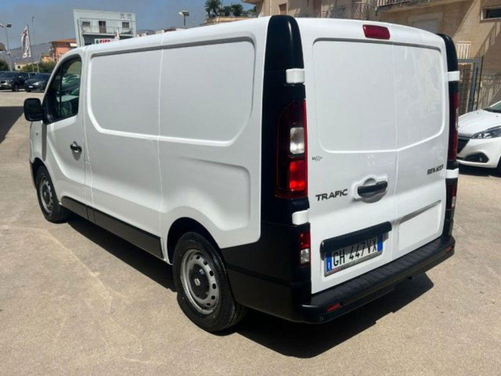 Renault Trafic Furgone usata a Trapani (4)