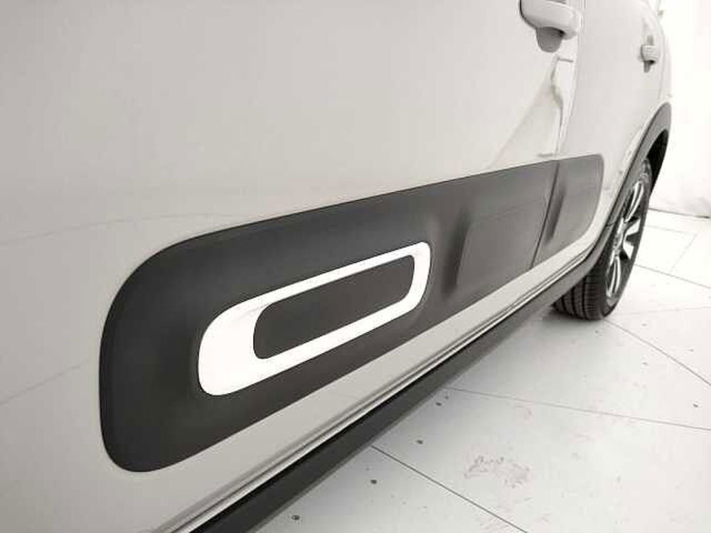 Citroen C3 nuova a Caserta (16)