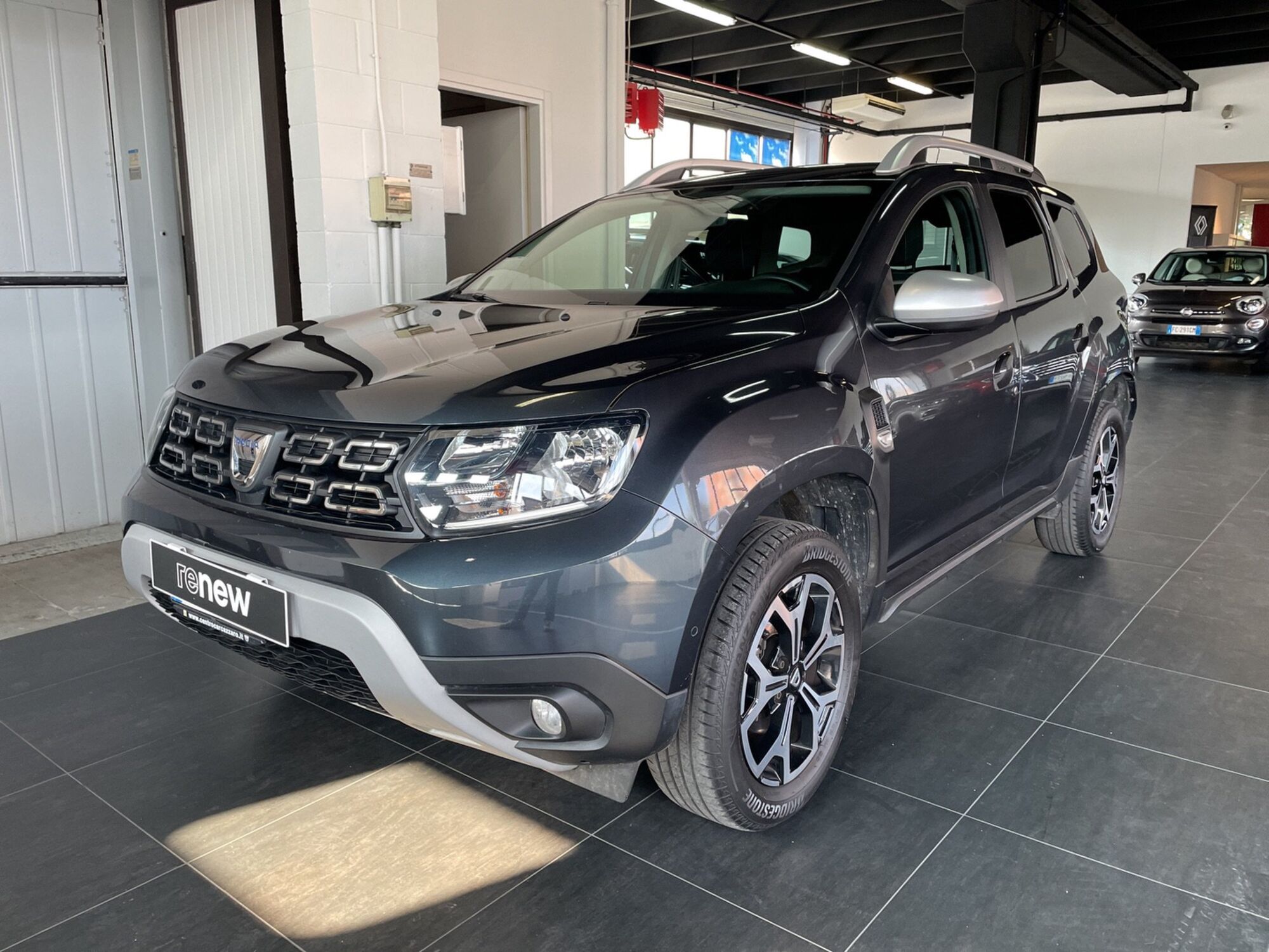 Dacia Duster 1.0 TCe 100 CV ECO-G 4x2 Prestige  del 2020 usata a Saronno