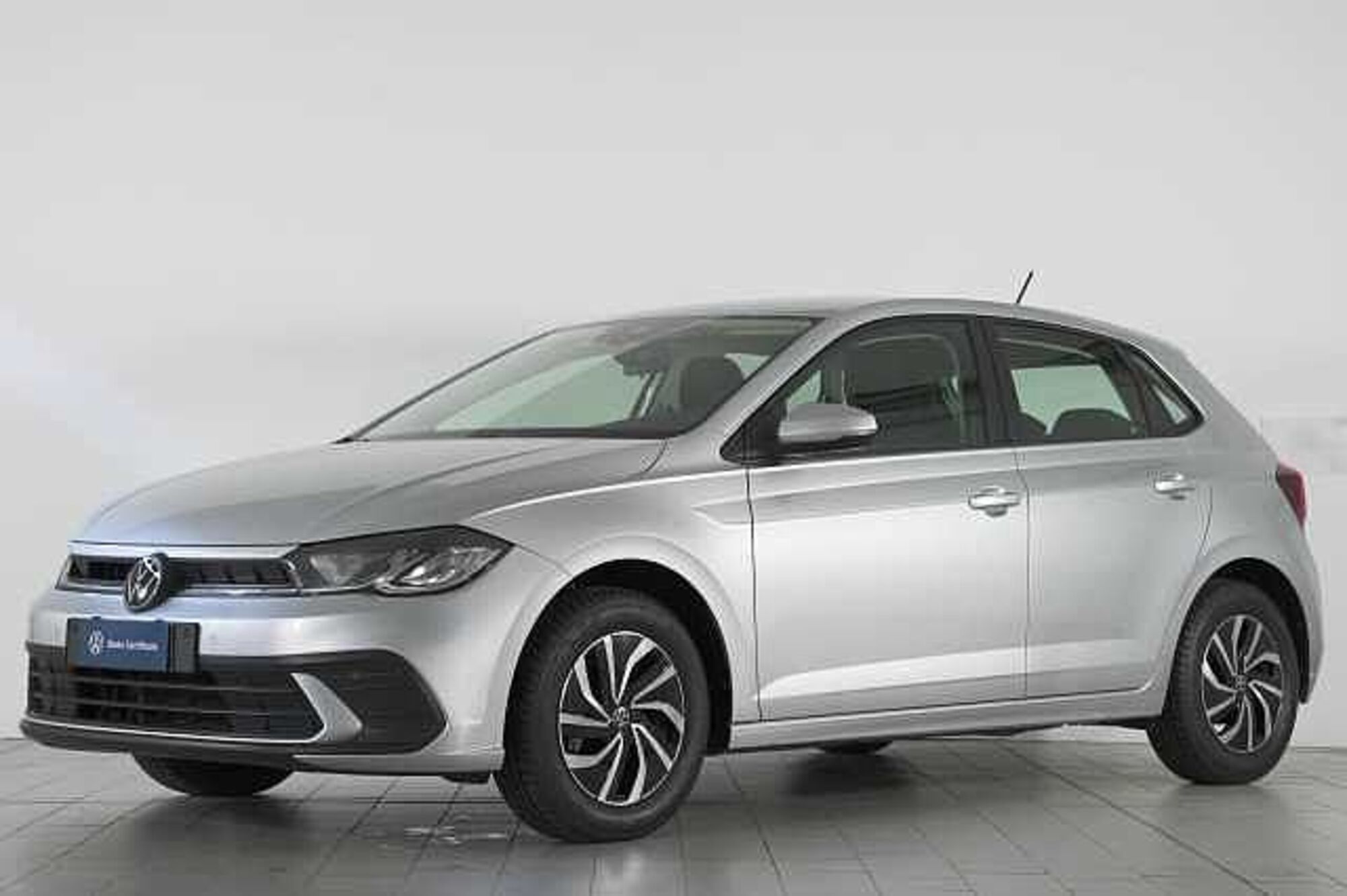 Volkswagen Polo 1.0 evo Life 80cv del 2021 usata a Barni