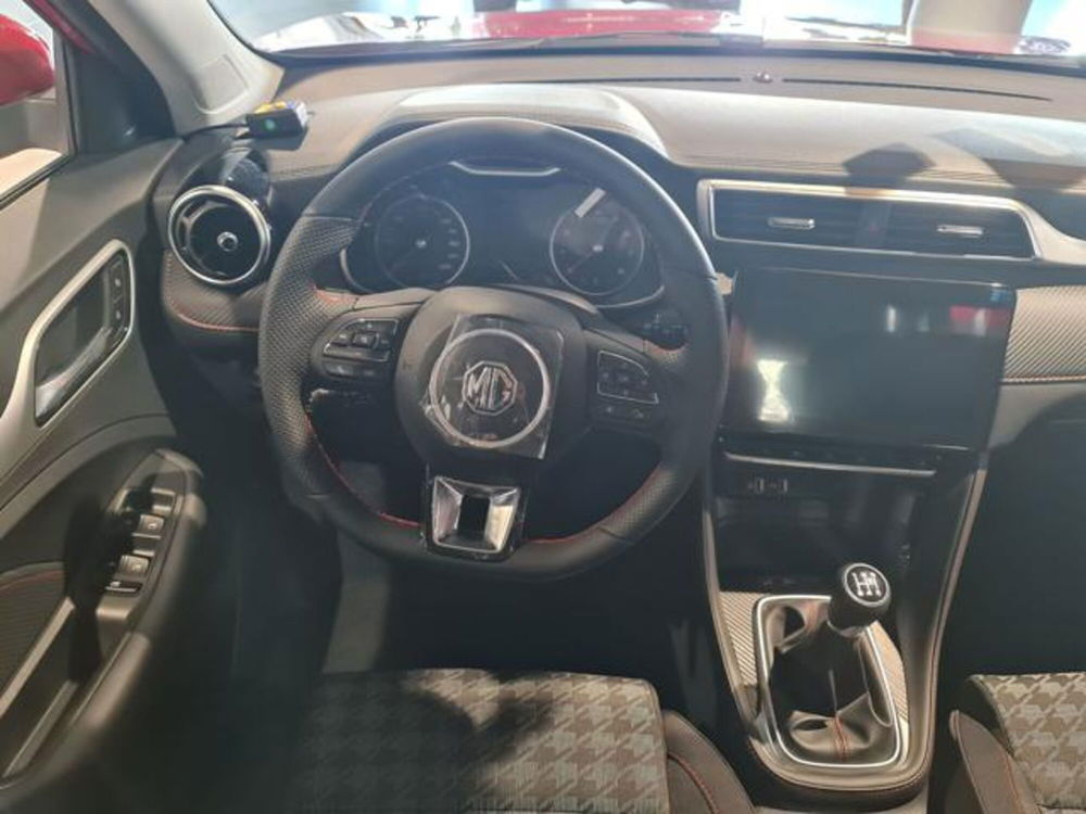 Mg ZS nuova a Torino (9)