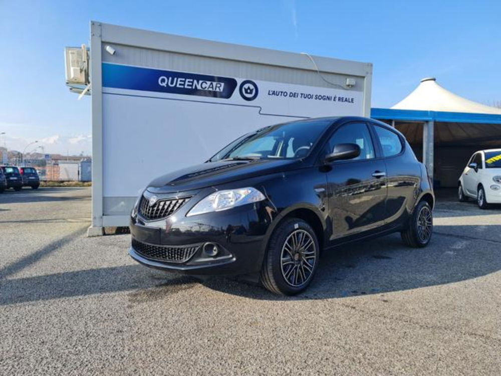 Lancia Ypsilon nuova a Torino