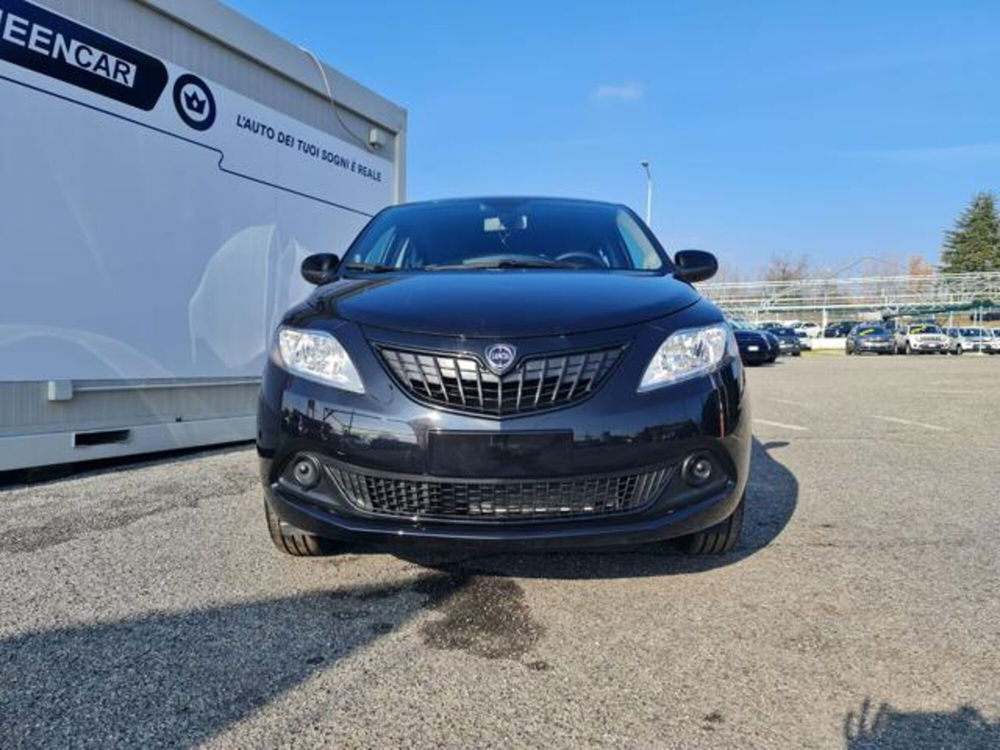 Lancia Ypsilon nuova a Torino (2)