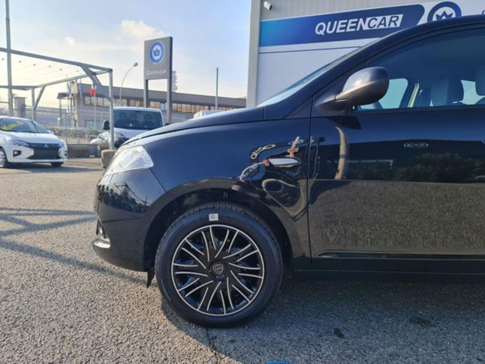 Lancia Ypsilon nuova a Torino (3)