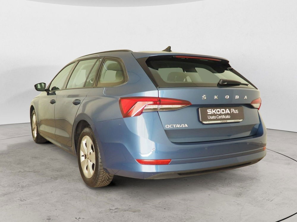 Skoda Octavia Station Wagon usata a Torino (4)