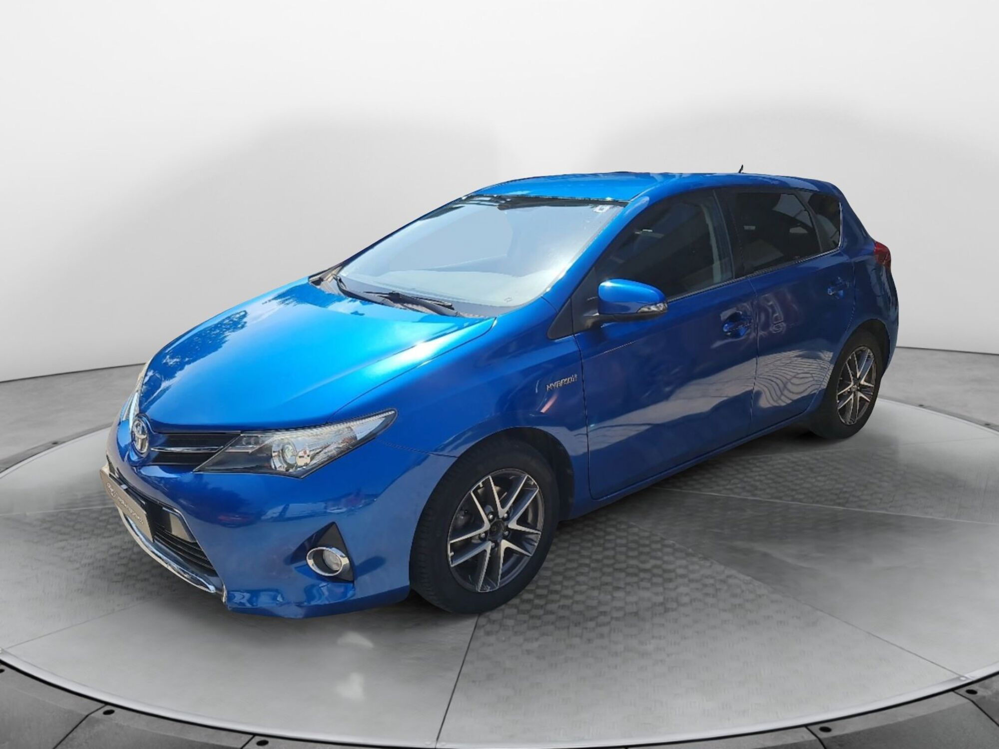 Toyota Auris 1.8 Hybrid Active Plus del 2014 usata a San Lazzaro di Savena