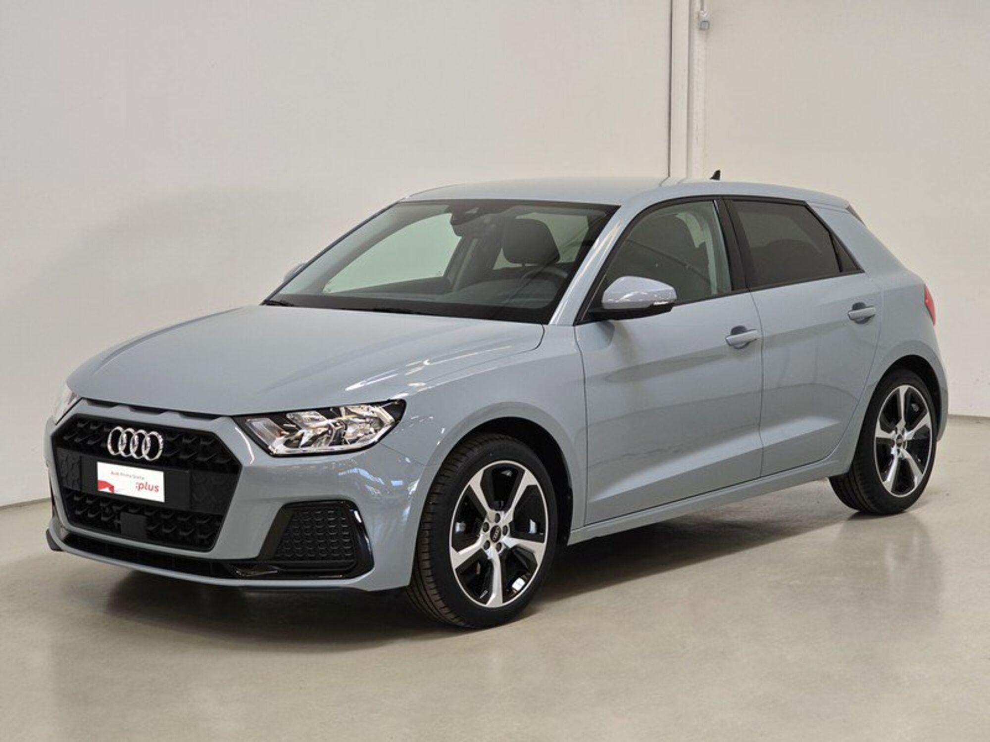 Audi A1 Sportback Sportback 30 1.0 tfsi Business 110cv s-tronic del 2023 usata a Alessandria