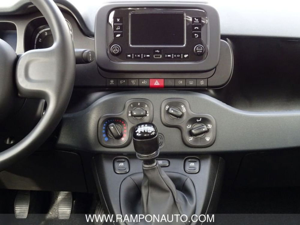 Fiat Panda Cross nuova a Venezia (12)