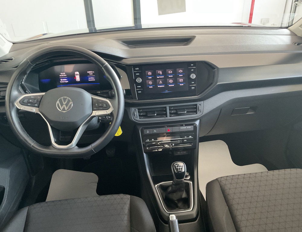 Volkswagen T-Cross usata a Salerno (9)