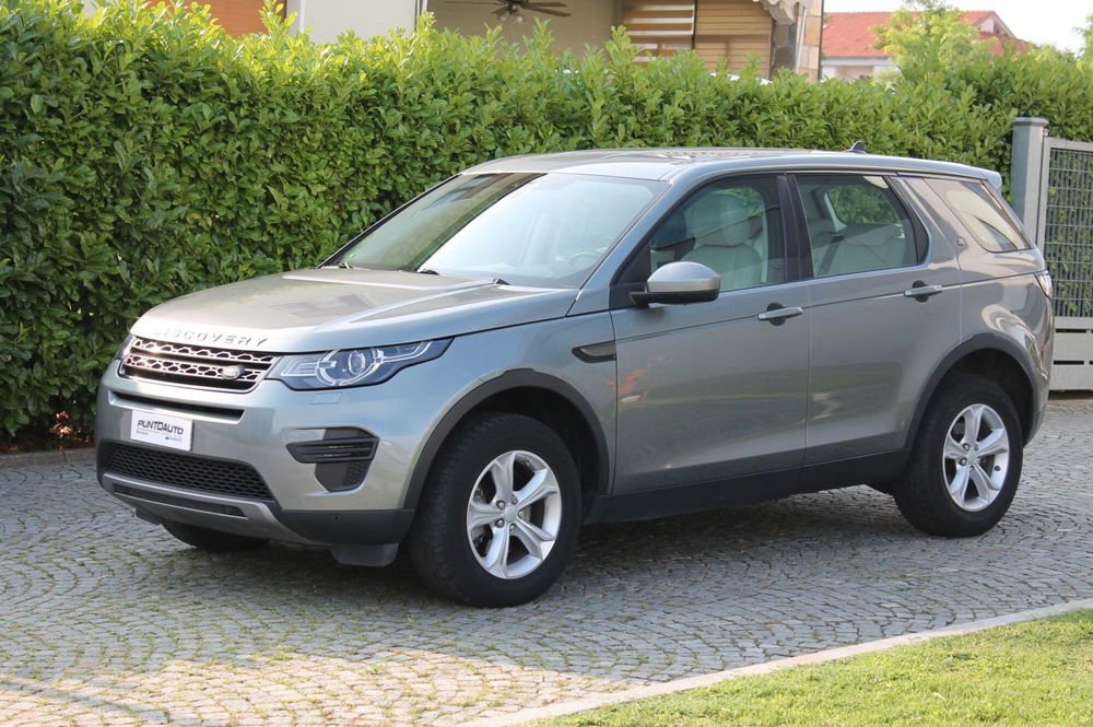 Land Rover Discovery Sport usata a Cuneo